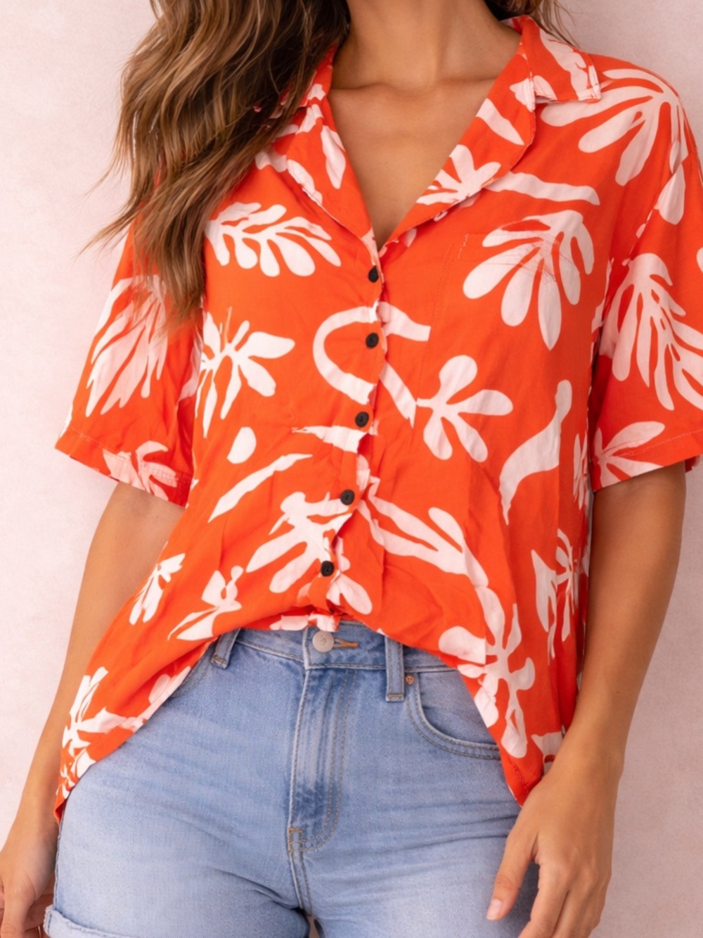 Women's Short-Sleeve Button Front Top in Coral Floral Print